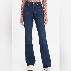 Levi's ribcage bootcut jeans darker wash